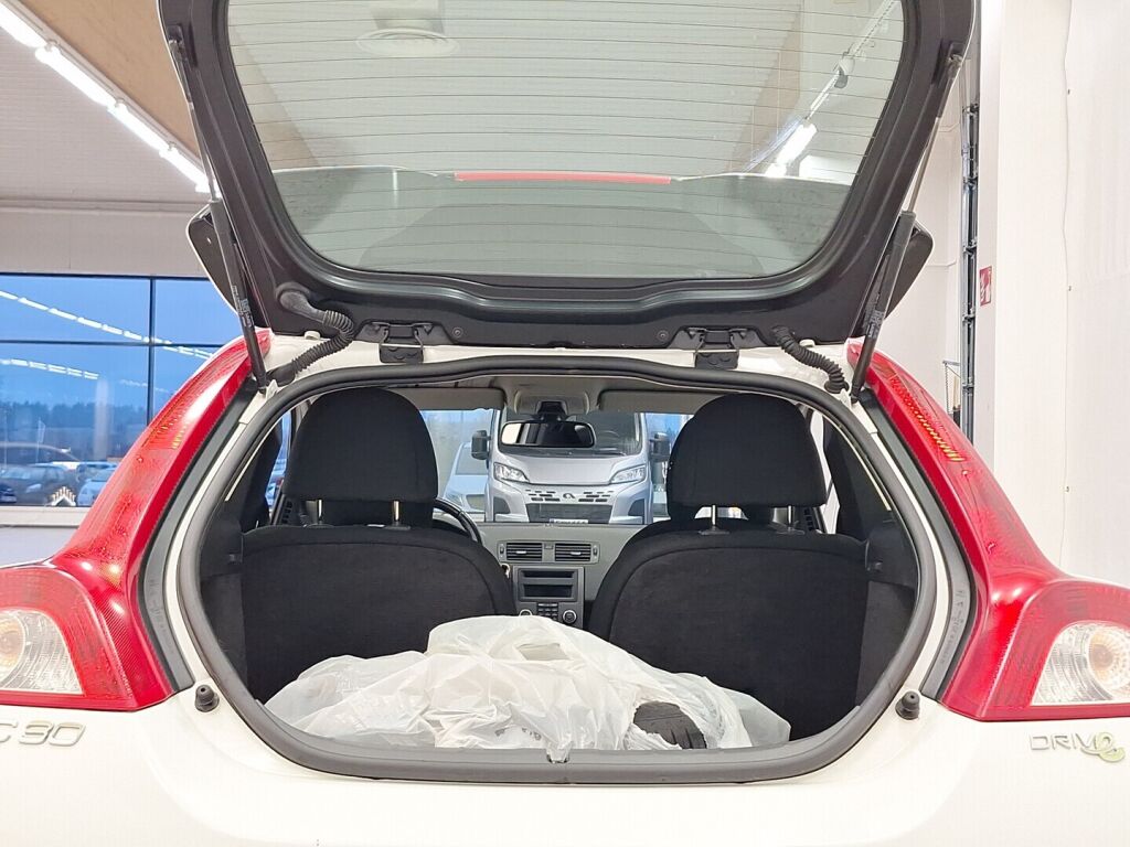 Volvo C30 2012 Valkoinen
