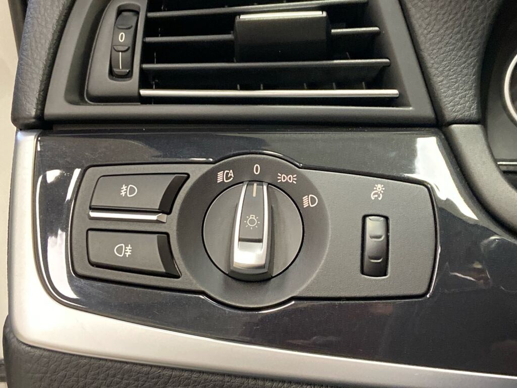 BMW 520 2013 Valkoinen