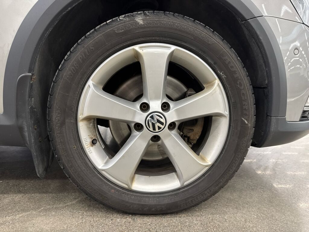 Volkswagen Passat 2013 Harmaa