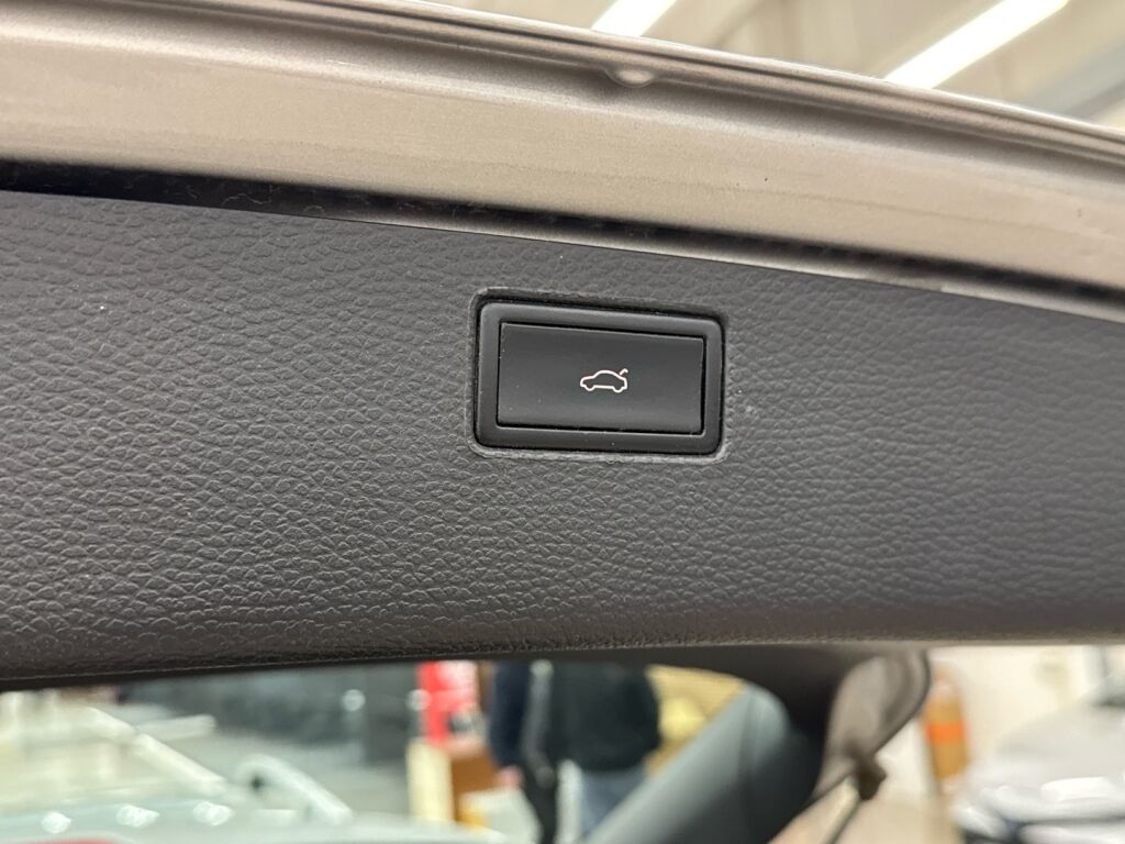 Volkswagen Passat 2013 Harmaa