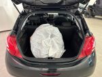 Peugeot 208 2012 Musta