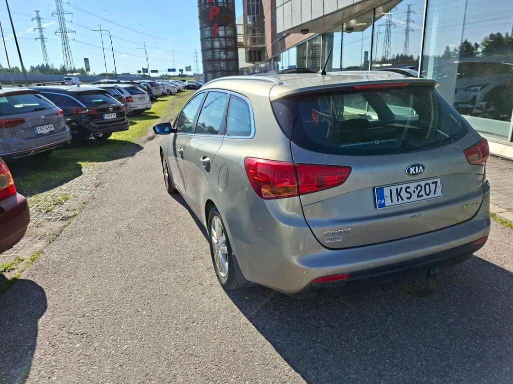 Kia Ceed 2012 Hopea