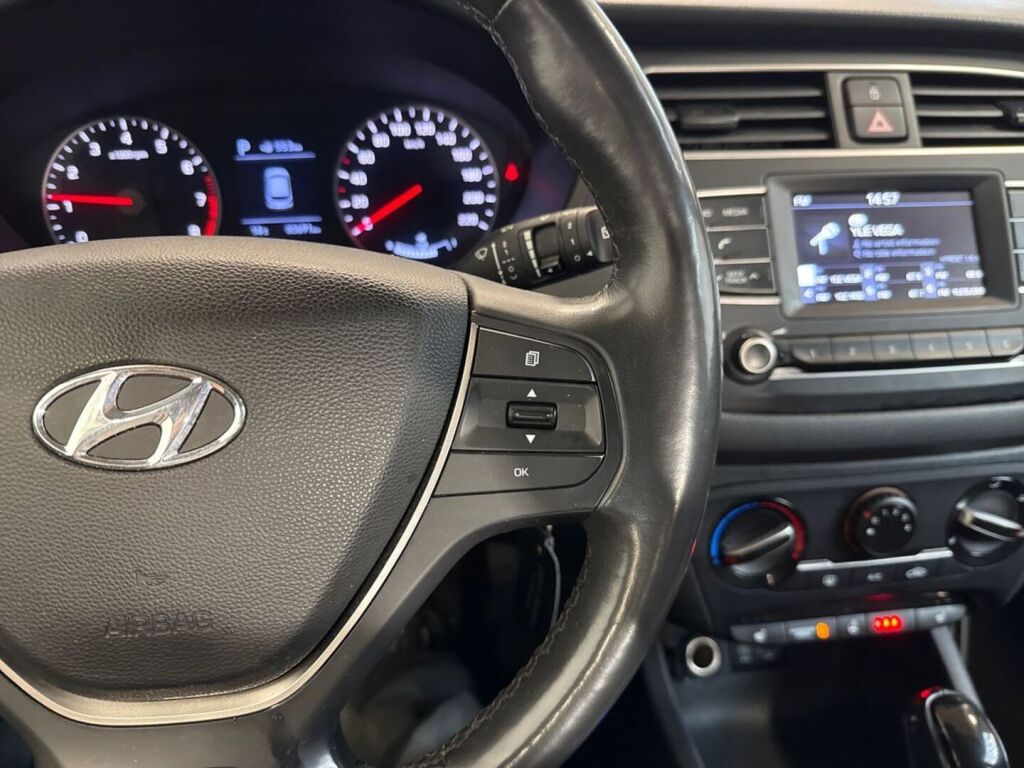 Hyundai i20 Hatchback 2019 Valkoinen