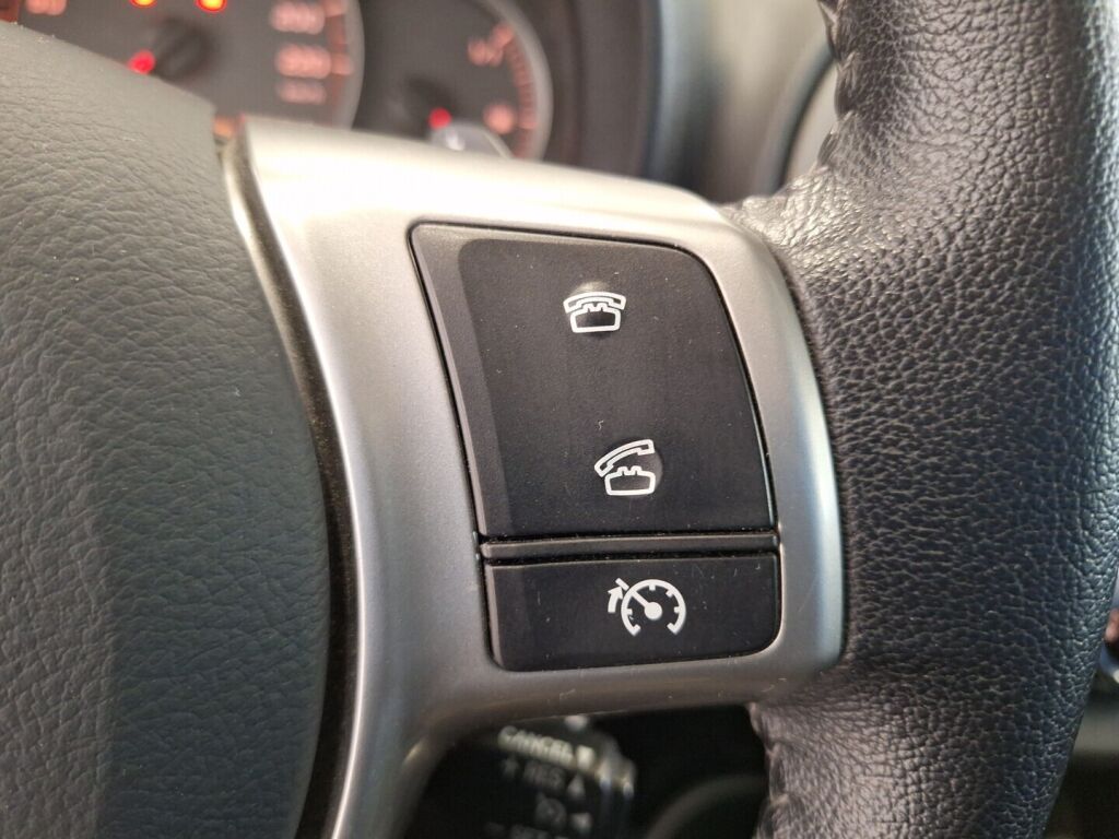 Toyota Yaris 2012 Valkoinen