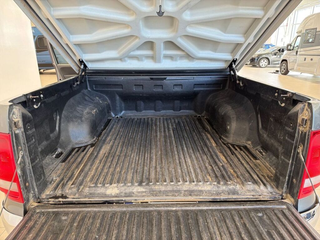 Volkswagen Amarok 2013 Harmaa