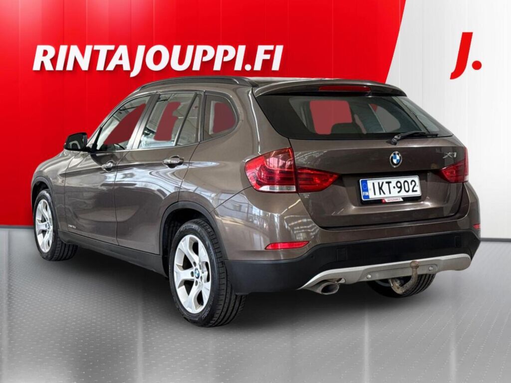 BMW X1 2013 Ruskea (beige)