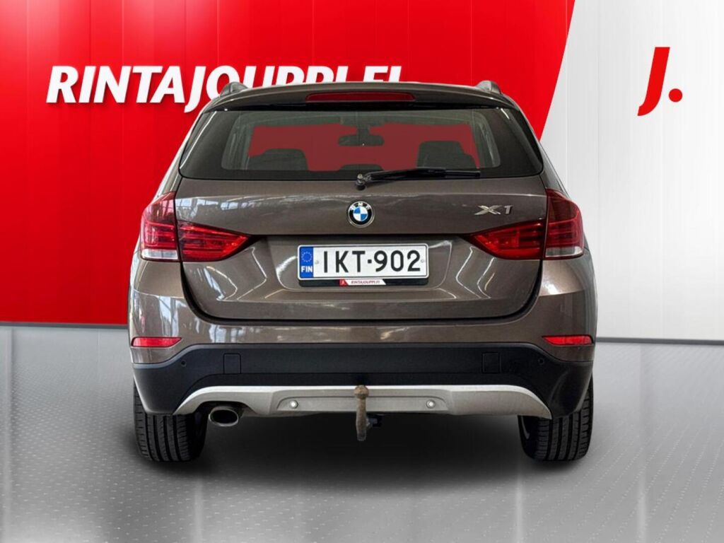 BMW X1 2013 Ruskea (beige)
