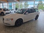 Volvo V70 2012 Valkoinen