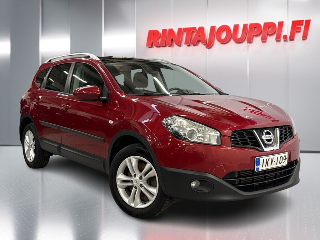 Nissan Qashqai+2 2012 Punainen