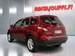 Nissan Qashqai+2 2012 Punainen