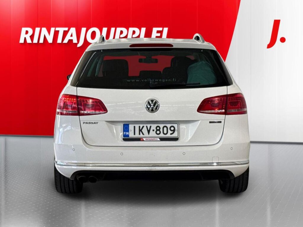 Volkswagen Passat 2013 Valkoinen