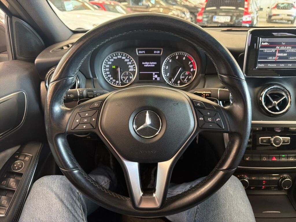 Mercedes-Benz A 2013 Harmaa