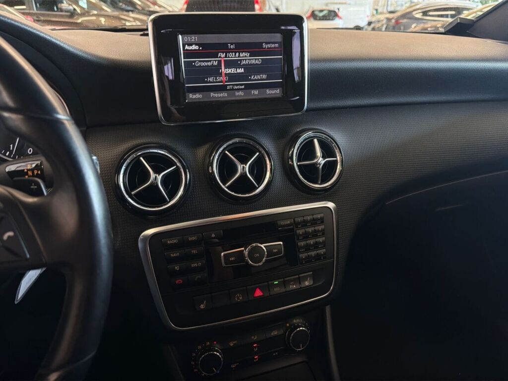 Mercedes-Benz A 2013 Harmaa