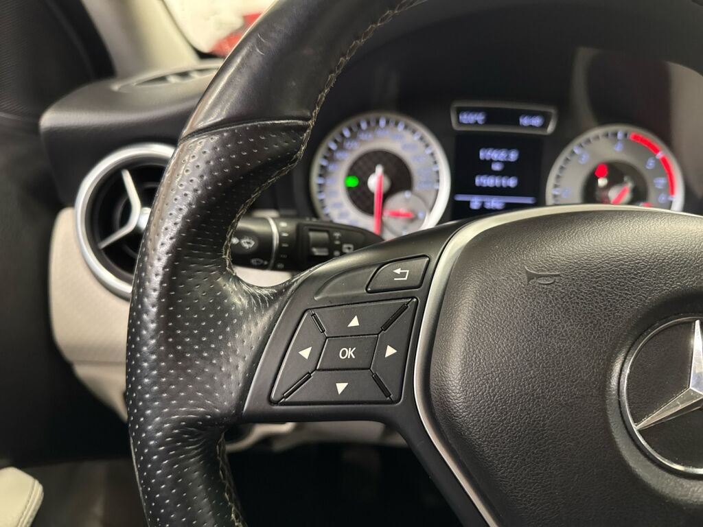 Mercedes-Benz A 2013 Harmaa