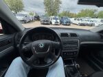 Skoda Octavia 2013 Punainen