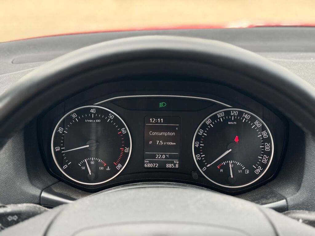 Skoda Octavia 2013 Punainen