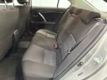 Toyota Avensis 2012 Harmaa