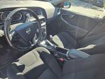 Volvo V40 2012 Punainen