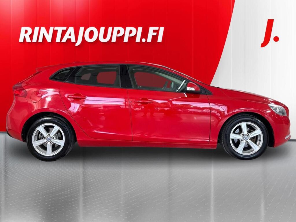 Volvo V40 2012 Punainen