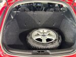 Volvo V40 2012 Punainen