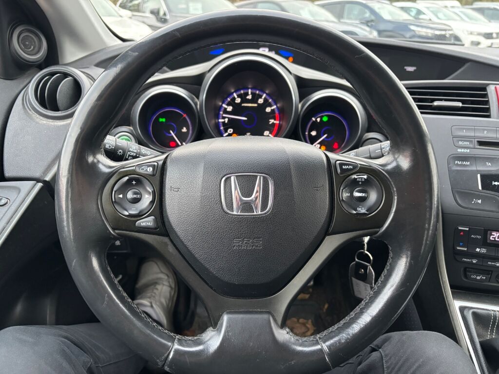 Honda Civic 2012 Musta