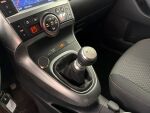 Toyota Verso 2013 Musta