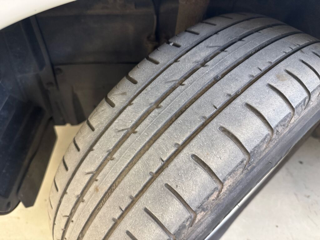 Mitsubishi ASX 2014 Valkoinen