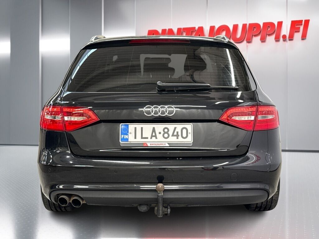 Audi A4 2013 Musta