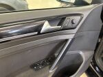 Volkswagen Golf 2013 Musta