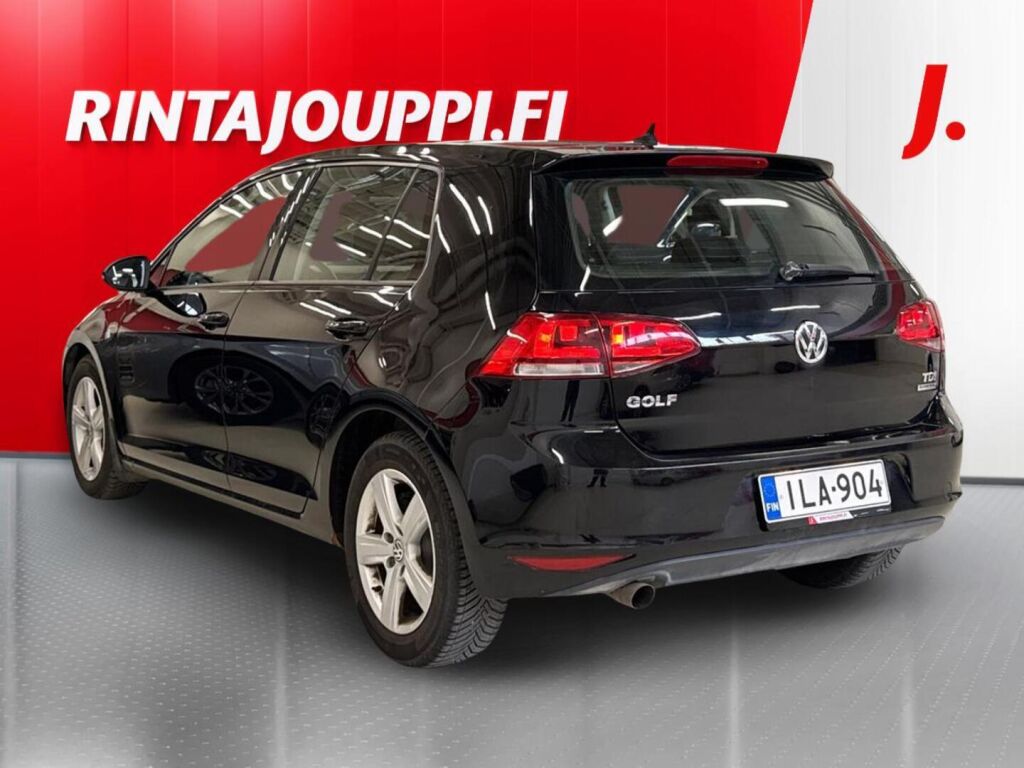 Volkswagen Golf 2013 Musta