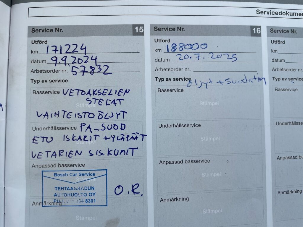 Volvo V50 2012 Musta