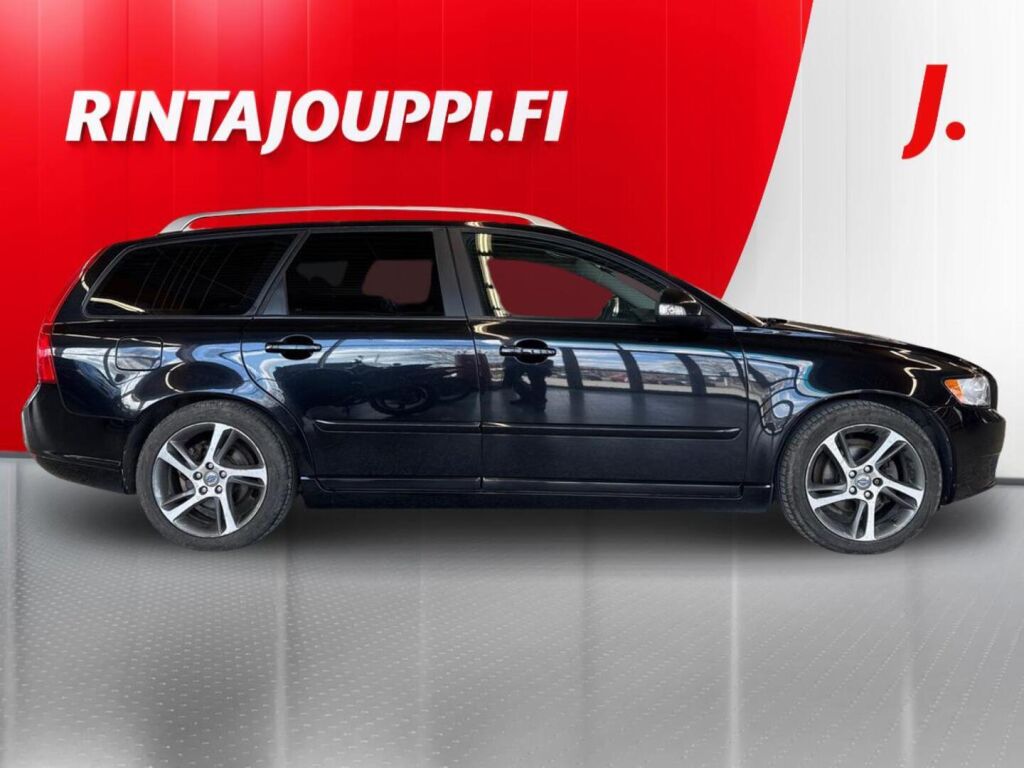 Volvo V50 2012 Musta