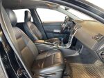 Volvo V50 2012 Musta
