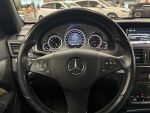 Mercedes-Benz E 2010 Punainen