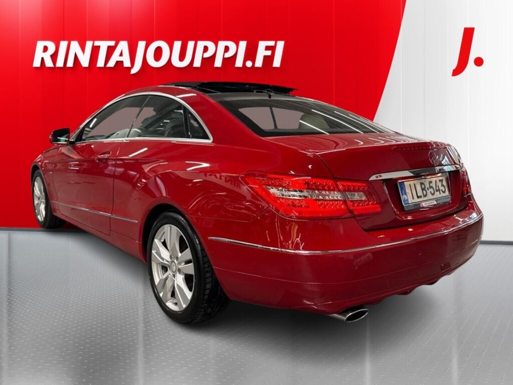 Mercedes-Benz E 2010 Punainen