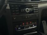 Mercedes-Benz E 2010 Punainen