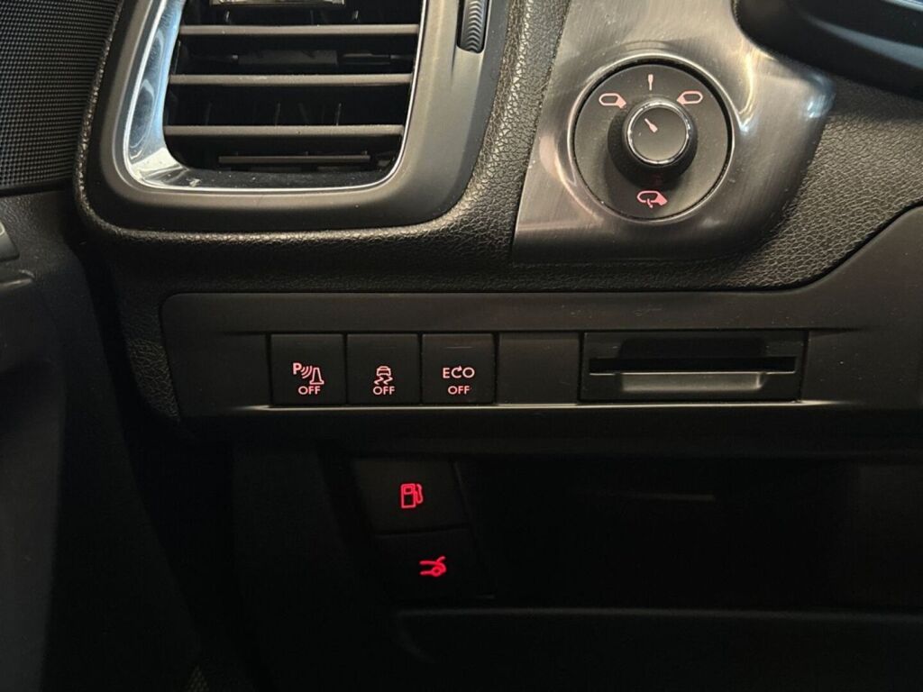 Citroen DS5 2013 Ruskea (beige)