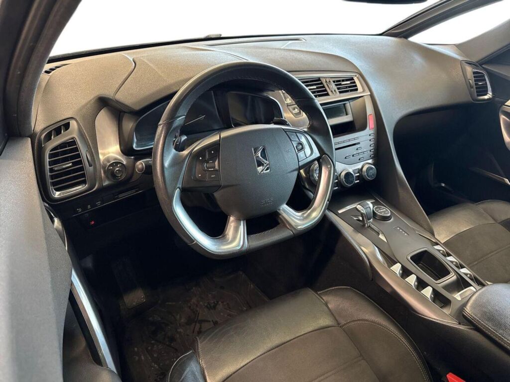 Citroen DS5 2013 Ruskea (beige)