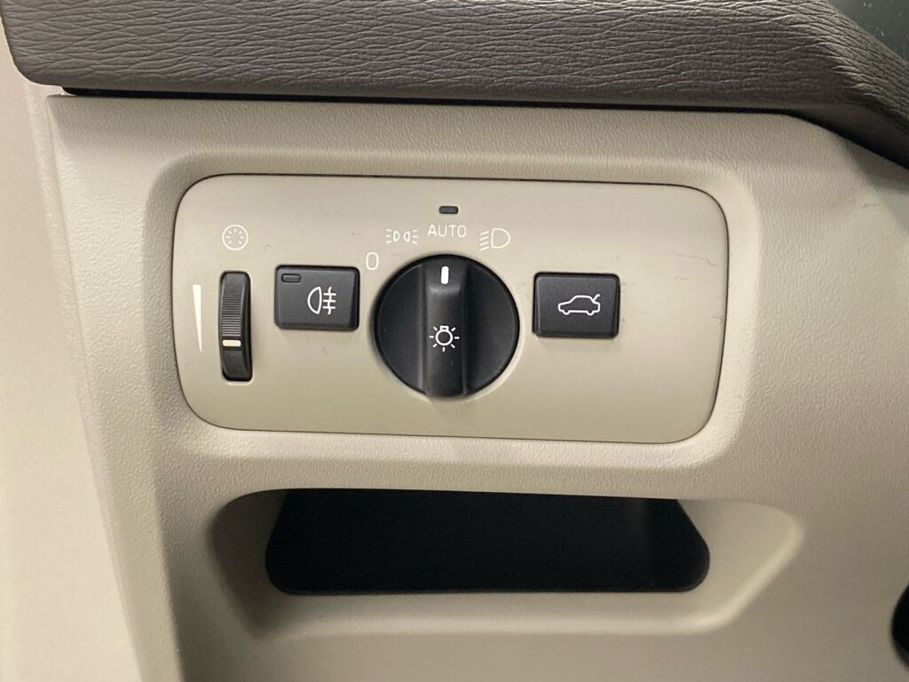 Volvo V40 Cross Country 2013 Valkoinen