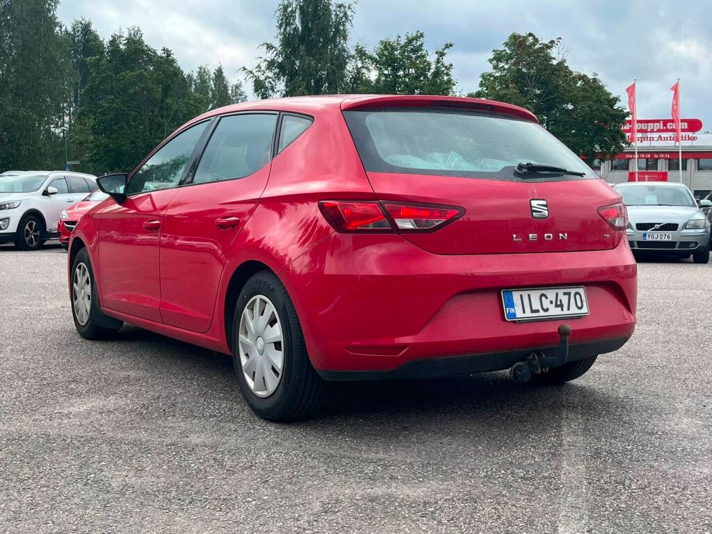 Seat Leon 2013 Punainen
