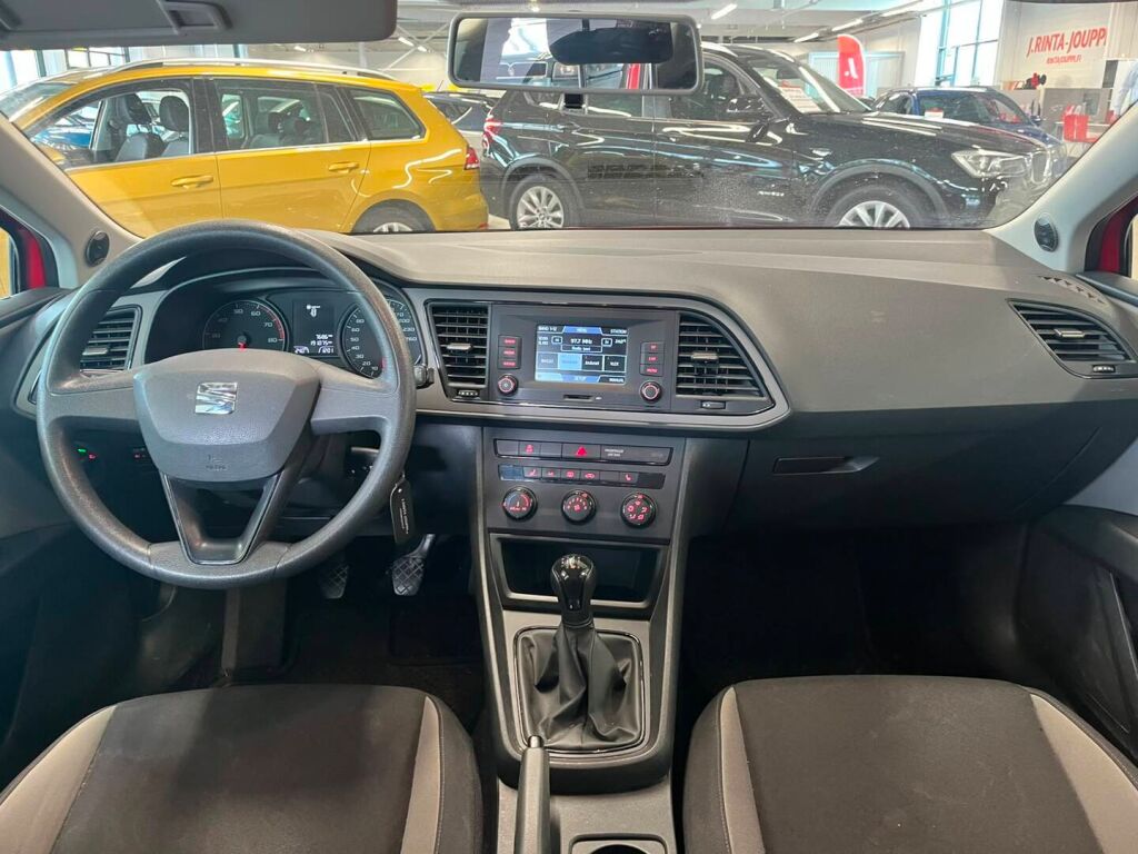 Seat Leon 2013 Punainen