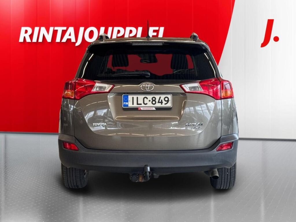 Toyota RAV4 2013 Ruskea (beige)