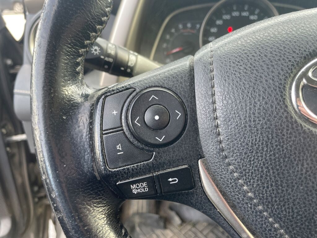 Toyota RAV4 2013 Ruskea (beige)