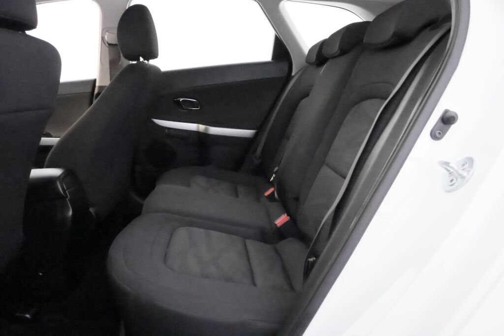 Kia Ceed 2013 Valkoinen