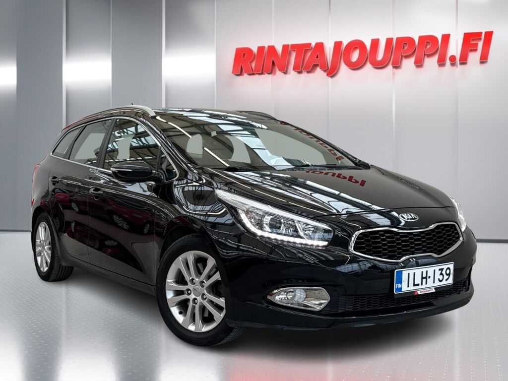Kia Ceed 2014 Musta