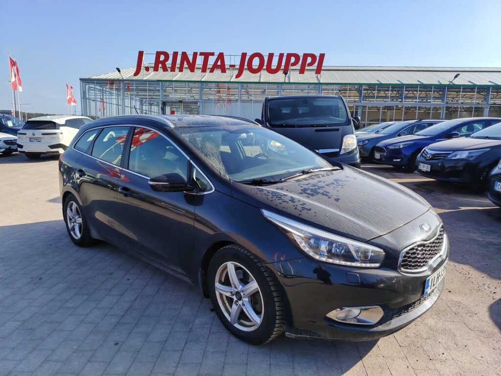 Kia Ceed 2014 Musta