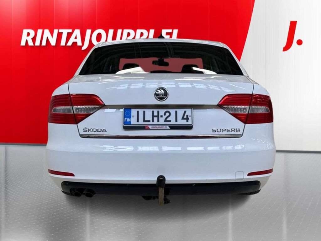 Skoda Superb 2014 Valkoinen