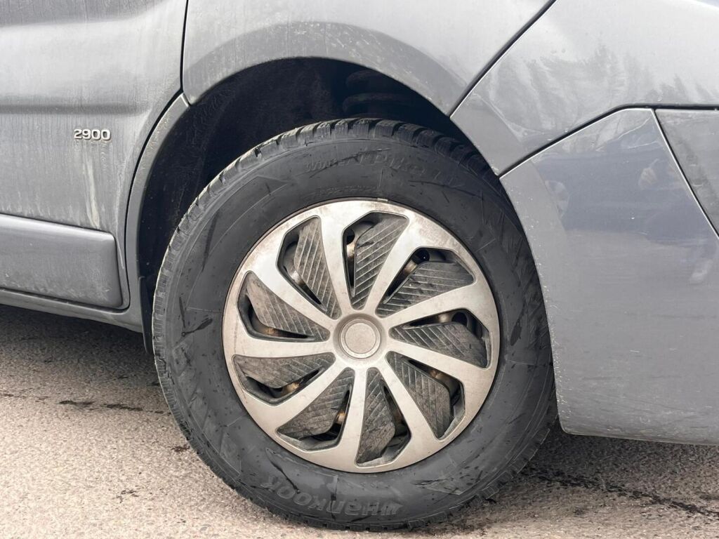 Opel Vivaro 2014 Harmaa