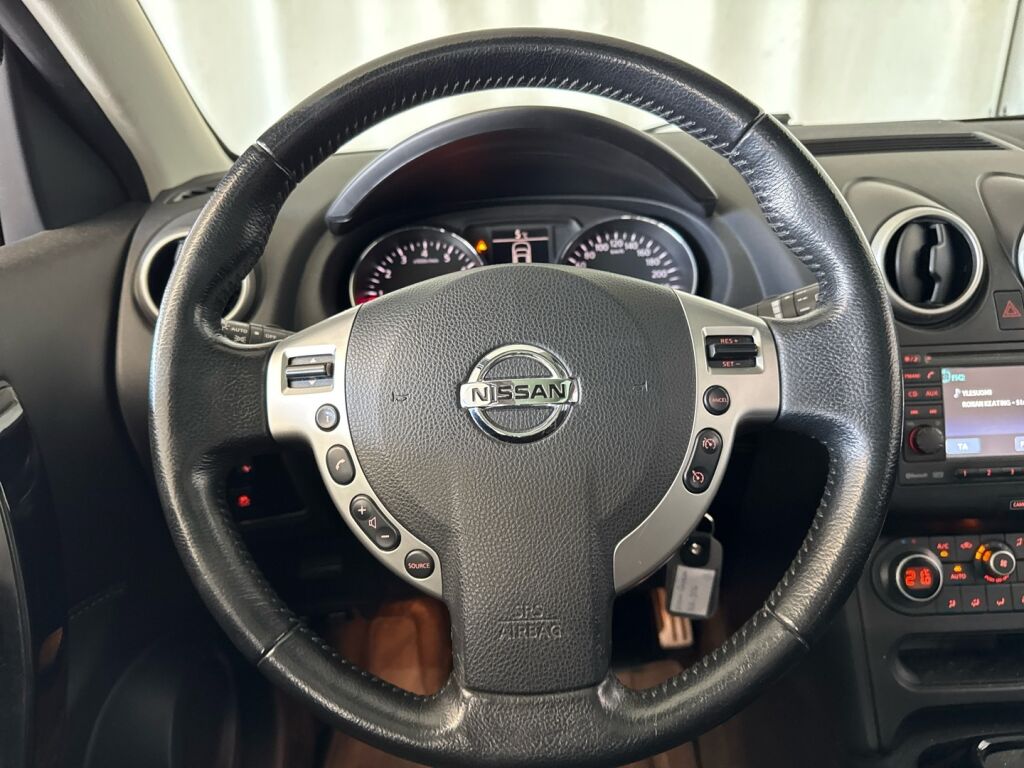 Nissan Qashqai 2013 Valkoinen