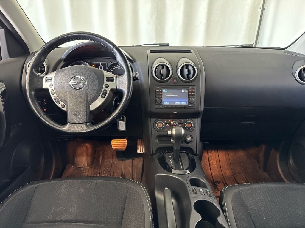 Nissan Qashqai 2013 Valkoinen